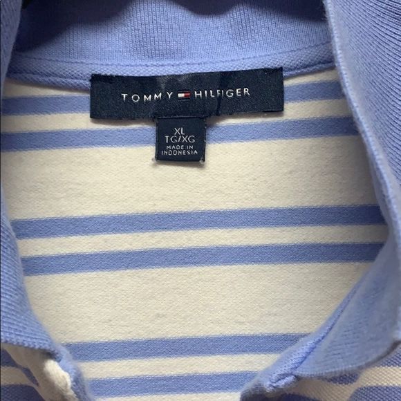 Tommy Hilfiger Top‼️ - Picture 3 of 8